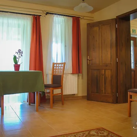 Apartment Revberpuszta Vendeghaz