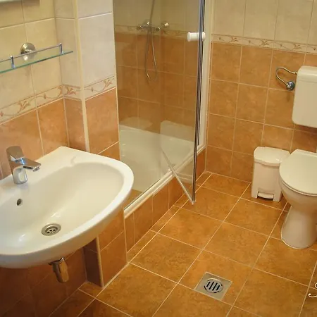 Revberpuszta Vendeghaz Apartment Solt